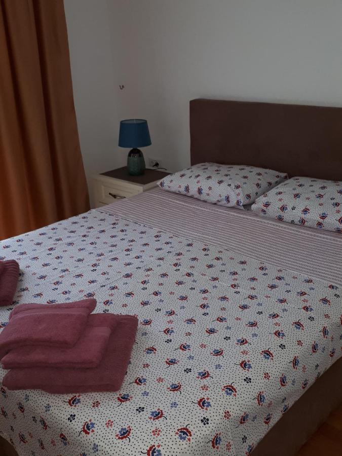 Lux Apartments Kristina Будва Екстер'єр фото